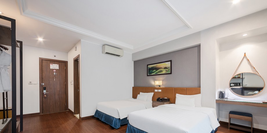 sangtrong303 (2).jpg